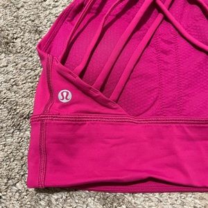 Lululemon Free to Be High-Neck Longline bra